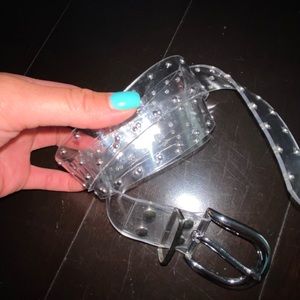 clear belt with silver accent